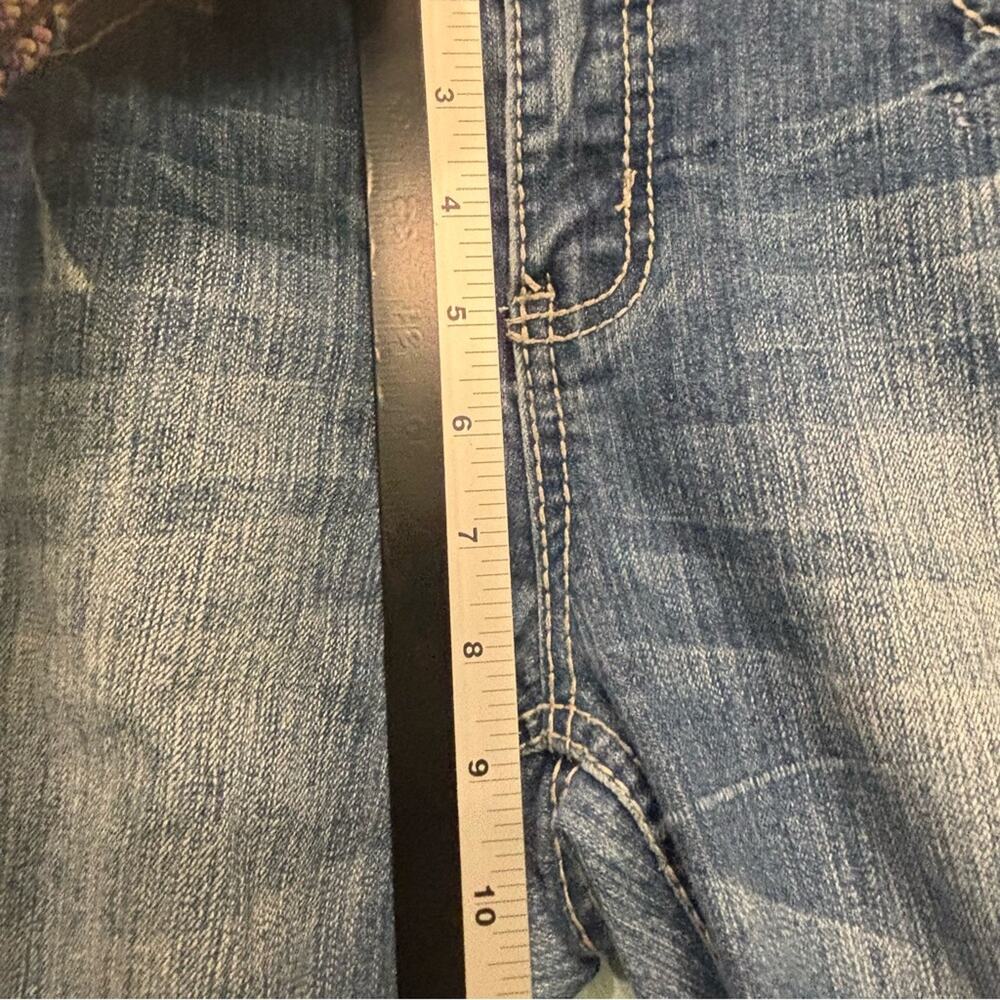 ⭐️ 3/$21 ⭐️ Love Nation Blue Ankle Cropped Jeans with Vintage Wash - Picture 11 of 12